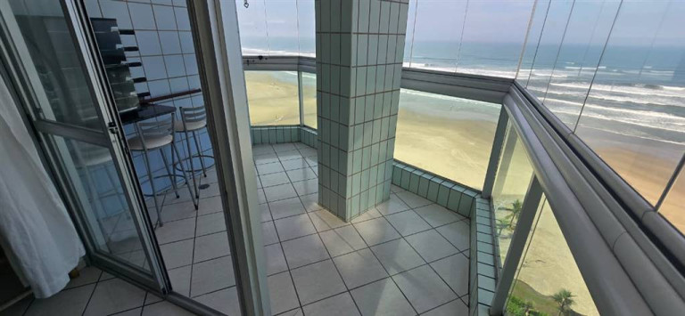 Imagem Apartamento com 3 Quartos à Venda, em Caiçara - Praia Grande Imagem Apartamento com 3 Quartos à Venda, em Caiçara - Praia Grande