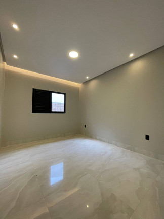 Imagem Casa com 3 Quartos à Venda, 328 m² em Turista Ii - Caldas Novas Imagem Casa com 3 Quartos à Venda, 328 m² em Turista Ii - Caldas Novas