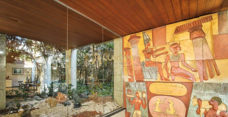Imagem Imóvel com 4 Quartos à Venda, 150 m² em Lourdes - Belo Horizonte Imagem Imóvel com 4 Quartos à Venda, 150 m² em Lourdes - Belo Horizonte