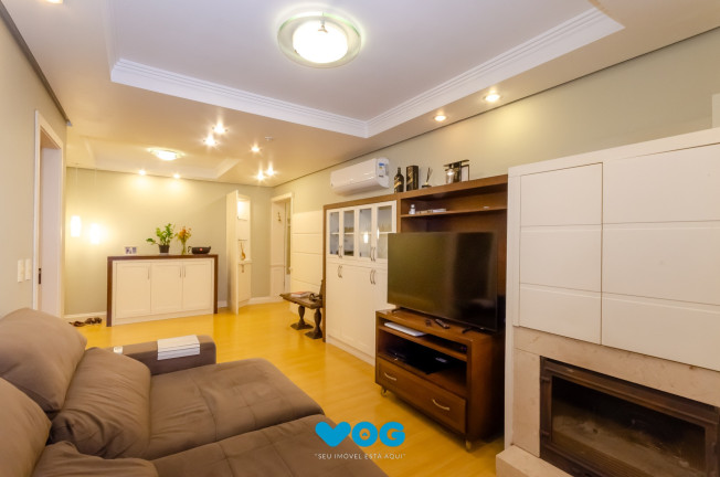 Imagem Imóvel com 3 Quartos à Venda, 105 m² em Rio Branco - Porto Alegre