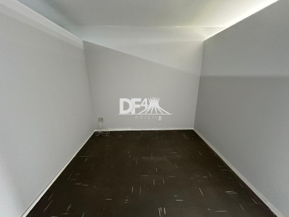Imagem Sala Comercial para Alugar, 33 m² em Asa Sul - Brasília Imagem Sala Comercial para Alugar, 33 m² em Asa Sul - Brasília