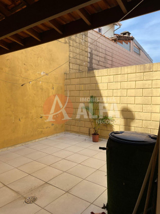 Imagem Casa com 2 Quartos à Venda, 81 m² em Chácara Canta Galo - Cotia Imagem Casa com 2 Quartos à Venda, 81 m² em Chácara Canta Galo - Cotia