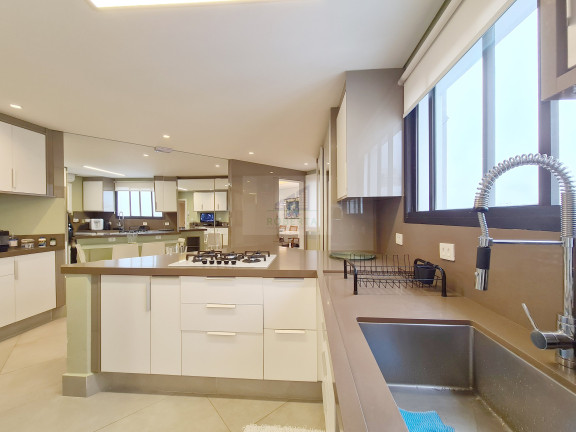 Imagem Apartamento com 4 Quartos à Venda, 310 m² em Campo Belo - São Paulo Imagem Apartamento com 4 Quartos à Venda, 310 m² em Campo Belo - São Paulo