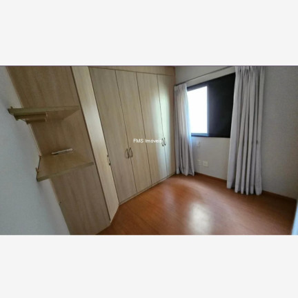 Imagem Imóvel com 3 Quartos à Venda, 167 m² em Moema - São Paulo Imagem Imóvel com 3 Quartos à Venda, 167 m² em Moema - São Paulo