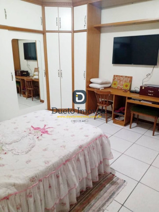 Imagem Casa com 6 Quartos à Venda, 367 m² em Nossa Senhora De Lourdes - Santa Maria