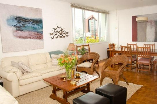 Imagem Apartamento com 4 Quartos à Venda, 208 m²