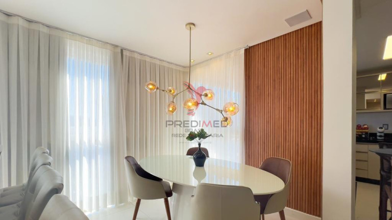Imagem Apartamento com 3 Quartos à Venda, 107 m² em Meia Praia - Itapema Imagem Apartamento com 3 Quartos à Venda, 107 m² em Meia Praia - Itapema