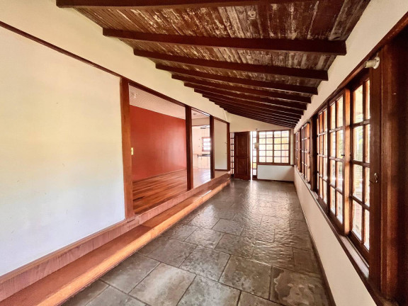 Imagem Casa com 3 Quartos à Venda, em Campeche - Florianópolis Imagem Casa com 3 Quartos à Venda, em Campeche - Florianópolis
