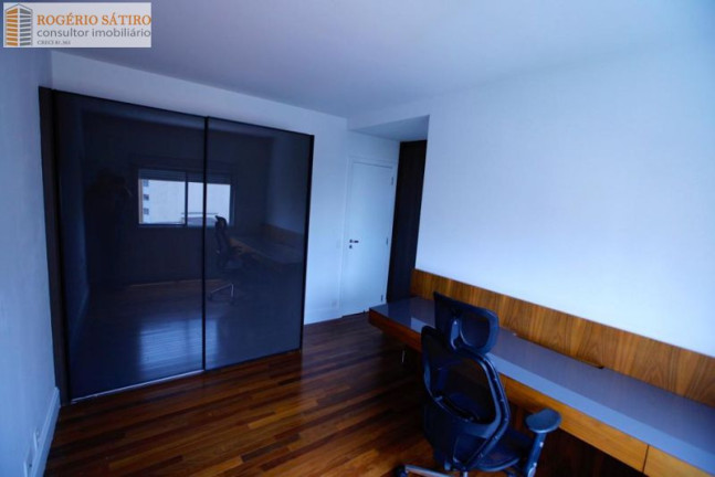 Imagem Apartamento com 4 Quartos à Venda, 275 m² em Aclimação - São Paulo