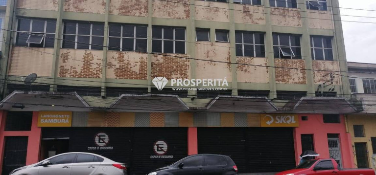 Sala Comercial à Venda, 1.747 m² em Bangú - Santo André
