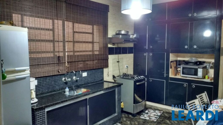 Imagem Sobrado com 4 Quartos à Venda, 200 m² em Vila Eldízia - Santo André Imagem Sobrado com 4 Quartos à Venda, 200 m² em Vila Eldízia - Santo André