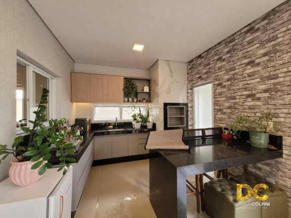 Imagem Casa de Condomínio com 4 Quartos à Venda, 289 m² em Jardim Itália - Cuiabá Imagem Casa de Condomínio com 4 Quartos à Venda, 289 m² em Jardim Itália - Cuiabá