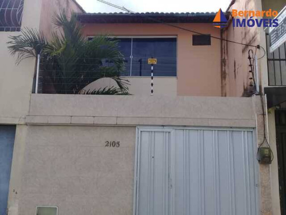 Imagem Casa com 4 Quartos à Venda, 220 m² em Centro - Cascavel Imagem Casa com 4 Quartos à Venda, 220 m² em Centro - Cascavel