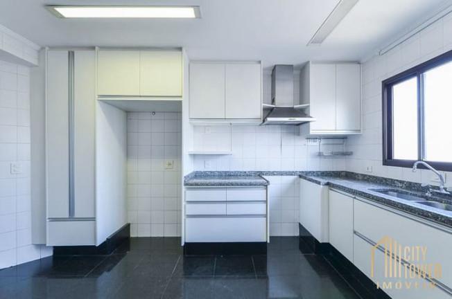 Imagem Apartamento com 2 Quartos à Venda, 295 m² em Moema - São Paulo