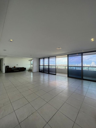 Imagem Imóvel com 3 Quartos à Venda, 193 m² em Casa Forte - Recife Imagem Imóvel com 3 Quartos à Venda, 193 m² em Casa Forte - Recife