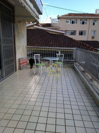 Imagem Casa com 4 Quartos à Venda, 200 m² em Boqueirão - Santos