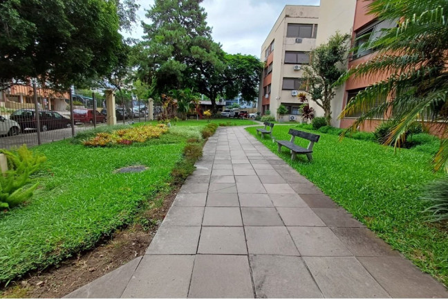 Imagem Imóvel com 3 Quartos à Venda, 111 m² em Rio Branco - Porto Alegre Imagem Imóvel com 3 Quartos à Venda, 111 m² em Rio Branco - Porto Alegre