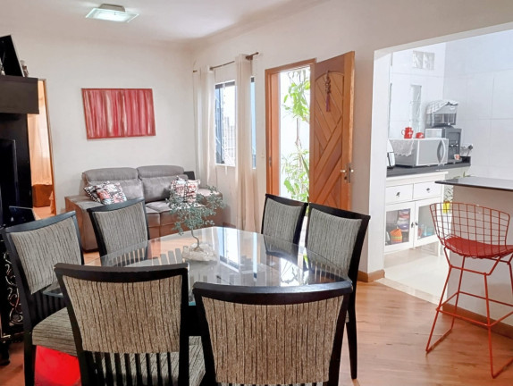 Imagem Casa com 4 Quartos à Venda, 137 m² em Jardim Kuabara - Taboão Da Serra