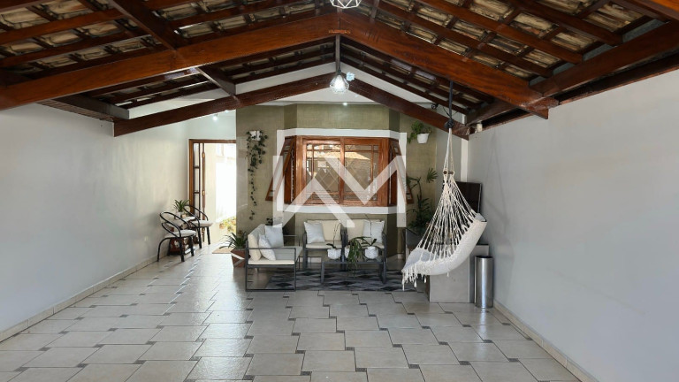 Imagem Sobrado com 4 Quartos à Venda, 220 m² em Jardim Santa Clara - Guarulhos Imagem Sobrado com 4 Quartos à Venda, 220 m² em Jardim Santa Clara - Guarulhos