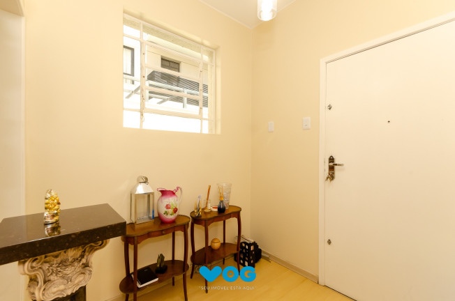 Imagem Imóvel com 3 Quartos à Venda, 119 m² em Petrópolis - Porto Alegre