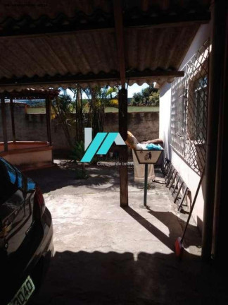 Imagem Casa com 3 Quartos à Venda, 900 m² em Santa Cruz - Betim Imagem Casa com 3 Quartos à Venda, 900 m² em Santa Cruz - Betim