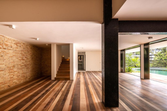 Imagem Casa com 4 Quartos à Venda, 661 m² em Jardim Vitória Régia - São Paulo