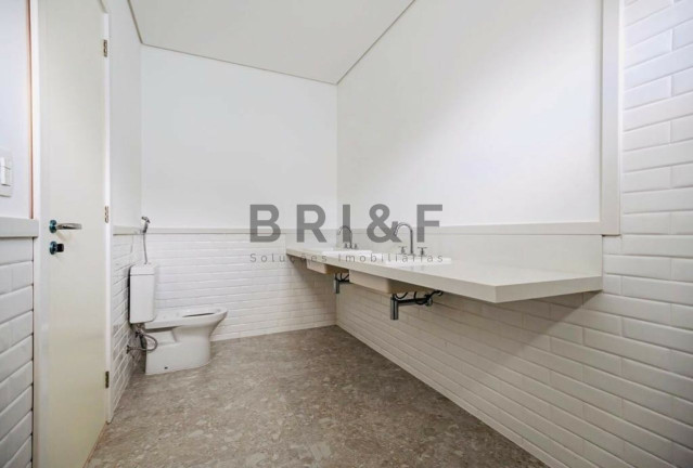 Imagem Casa com 3 Quartos à Venda, 560 m² em Moema - São Paulo Imagem Casa com 3 Quartos à Venda, 560 m² em Moema - São Paulo