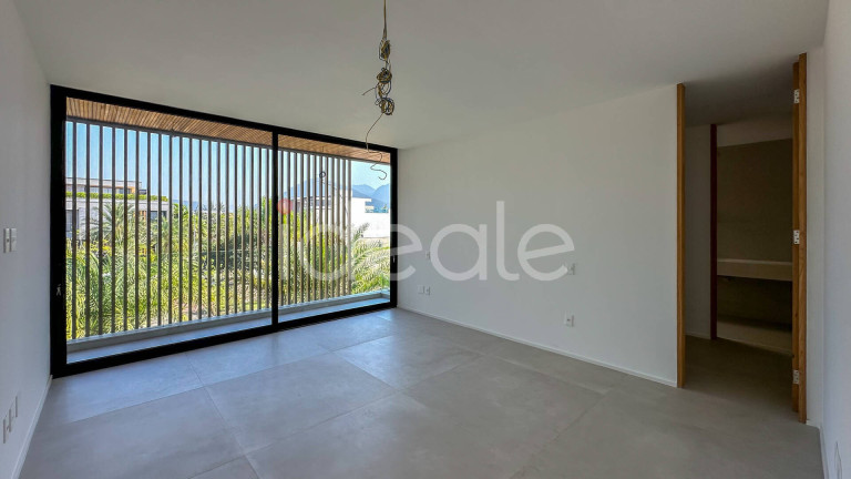 Imagem Casa de Condomínio com 5 Quartos à Venda,  em Barra Da Tijuca - Rio De Janeiro