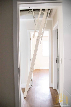 Imagem Casa com 3 Quartos à Venda, 120 m² em Jardim Flor Do Campo - Guarulhos Imagem Casa com 3 Quartos à Venda, 120 m² em Jardim Flor Do Campo - Guarulhos