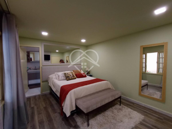 Imagem Casa com 3 Quartos à Venda, 375 m² Imagem Casa com 3 Quartos à Venda, 375 m²