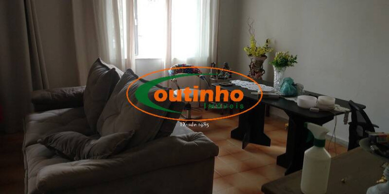 Imagem Apartamento com 4 Quartos à Venda, 240 m² em Tijuca - Rio De Janeiro Imagem Apartamento com 4 Quartos à Venda, 240 m² em Tijuca - Rio De Janeiro