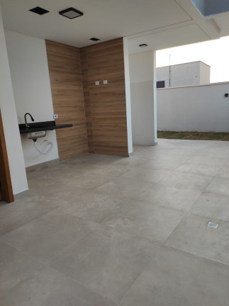 Casa de Condomínio com 3 Quartos à Venda, 135 m² em Bairro Do Grama - Caçapava