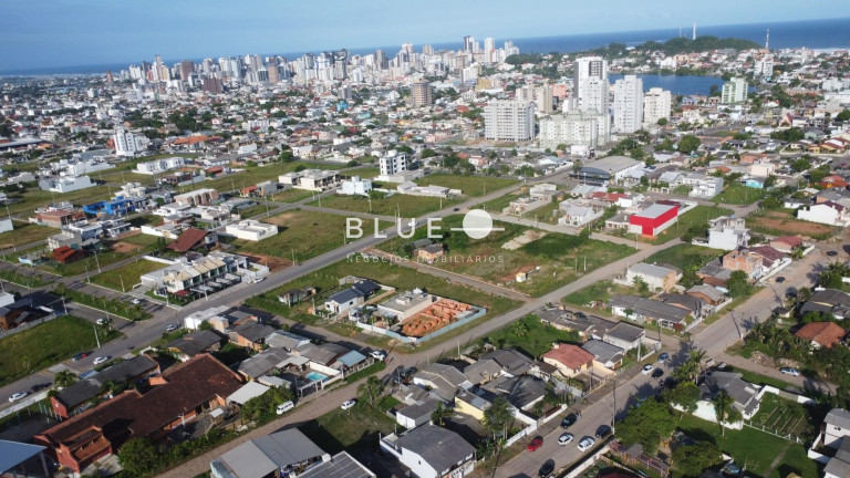 Imagem Casa com 2 Quartos à Venda, 68 m² em Morada Das Palmeiras - Torres Imagem Casa com 2 Quartos à Venda, 68 m² em Morada Das Palmeiras - Torres