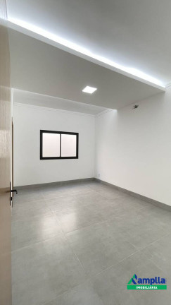Imagem Casa com 3 Quartos à Venda, 400 m² em Das Indústrias - Senador Canedo Imagem Casa com 3 Quartos à Venda, 400 m² em Das Indústrias - Senador Canedo