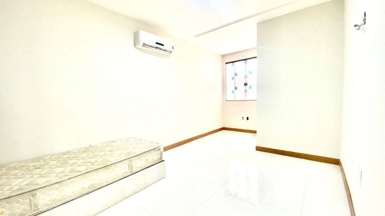 Imagem Apartamento com 3 Quartos para Alugar, 170 m² em Marista - Colatina Imagem Apartamento com 3 Quartos para Alugar, 170 m² em Marista - Colatina