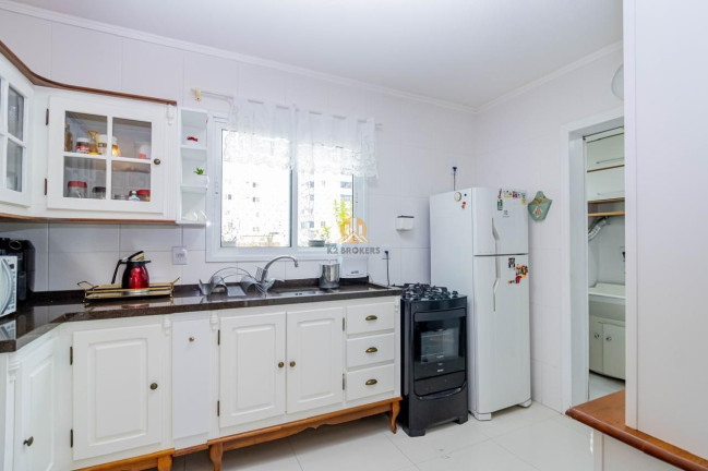 Imagem Imóvel com 4 Quartos à Venda, 114 m² em Centro - Balneário Camboriú Imagem Imóvel com 4 Quartos à Venda, 114 m² em Centro - Balneário Camboriú