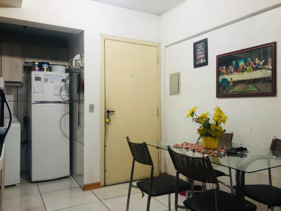 Apartamento com 2 Quartos à Venda,  em Sarandi - Porto Alegre