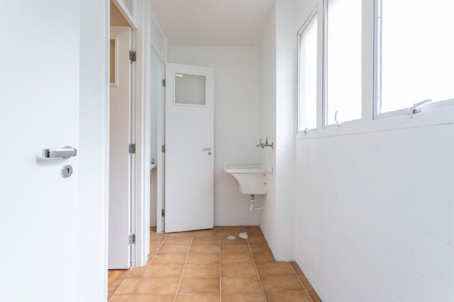 Imagem Apartamento com 3 Quartos à Venda, 90 m² em Moema - São Paulo