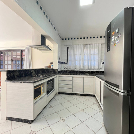 Imagem Casa com 3 Quartos à Venda, 185 m² em Morrinhos - Bombinhas Imagem Casa com 3 Quartos à Venda, 185 m² em Morrinhos - Bombinhas