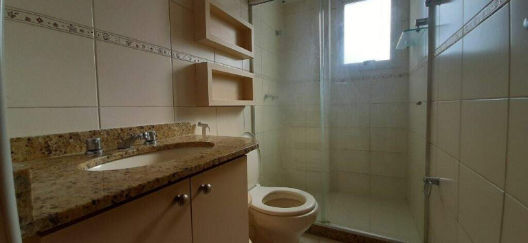 Imagem Apartamento com 4 Quartos para Alugar, 201 m² em Lagoa - Rio De Janeiro Imagem Apartamento com 4 Quartos para Alugar, 201 m² em Lagoa - Rio De Janeiro