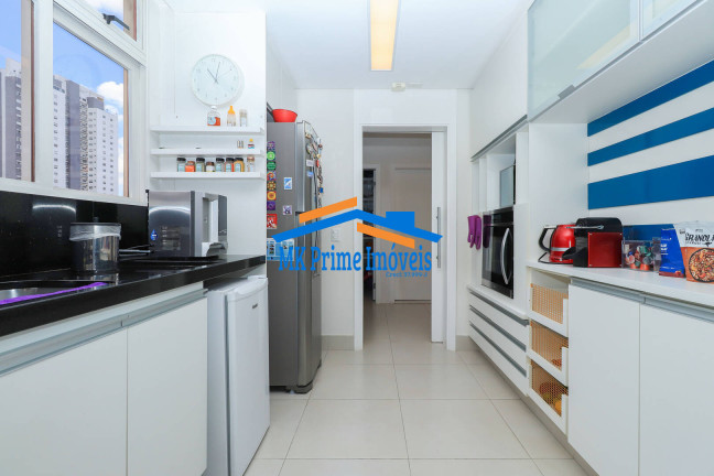 Imagem Apartamento com 3 Quartos à Venda, 204 m² em Pinheiros - São Paulo Imagem Apartamento com 3 Quartos à Venda, 204 m² em Pinheiros - São Paulo