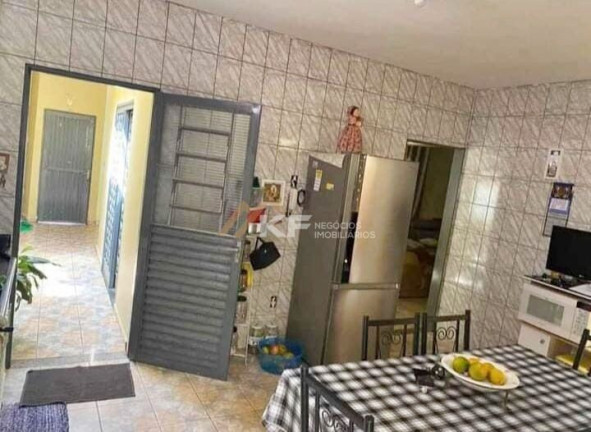 Imagem Casa com 3 Quartos à Venda, 221 m² em Jardim Maria Casagrande Lopes (dona Amália) - Ribeirão Preto Imagem Casa com 3 Quartos à Venda, 221 m² em Jardim Maria Casagrande Lopes (dona Amália) - Ribeirão Preto