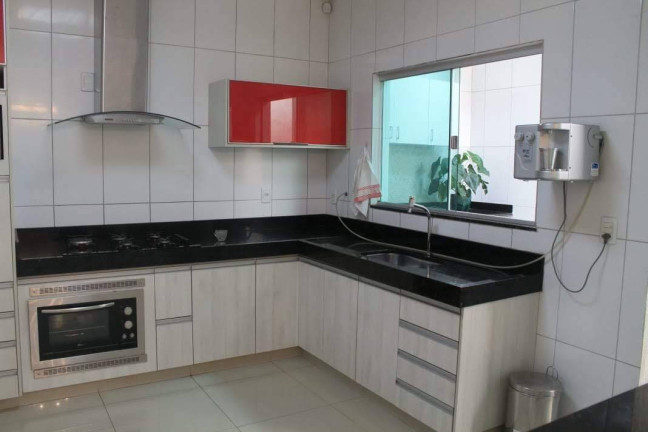 Imagem Casa com 3 Quartos à Venda, 241 m² em Jardim Maria Inês - Aparecida De Goiânia Imagem Casa com 3 Quartos à Venda, 241 m² em Jardim Maria Inês - Aparecida De Goiânia