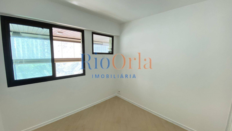 Imagem Apartamento com 4 Quartos à Venda, 140 m² em Barra Da Tijuca - Rio De Janeiro