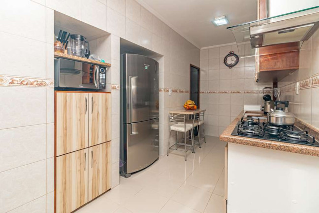 Imagem Imóvel com 3 Quartos à Venda, em Bom Fim - Porto Alegre Imagem Imóvel com 3 Quartos à Venda, em Bom Fim - Porto Alegre