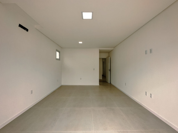 Imagem Casa com 3 Quartos à Venda, 360 m² em Pedra Branca - Palhoça