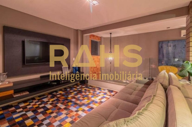 Imagem Cobertura com 4 Quartos à Venda, 260 m² em Centro - Joinville