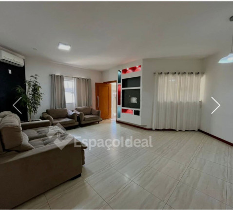 Imagem Casa com 3 Quartos à Venda, 174 m² em Jardim Aeroporto - Bauru Imagem Casa com 3 Quartos à Venda, 174 m² em Jardim Aeroporto - Bauru