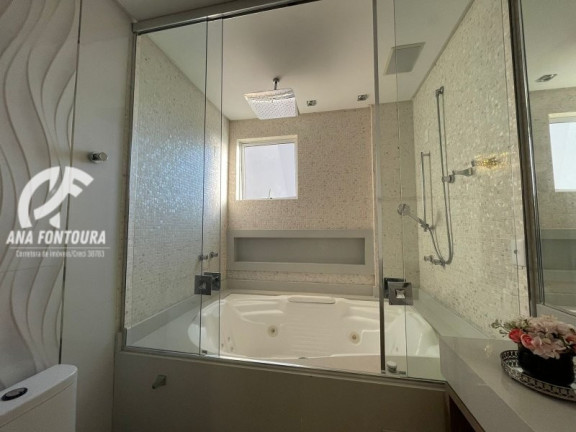 Imagem Cobertura com 3 Quartos à Venda, 145 m² em Meia Praia - Itapema