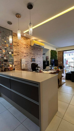 Imagem Apartamento com 3 Quartos à Venda, 85 m² em Itacorubi - Florianópolis Imagem Apartamento com 3 Quartos à Venda, 85 m² em Itacorubi - Florianópolis